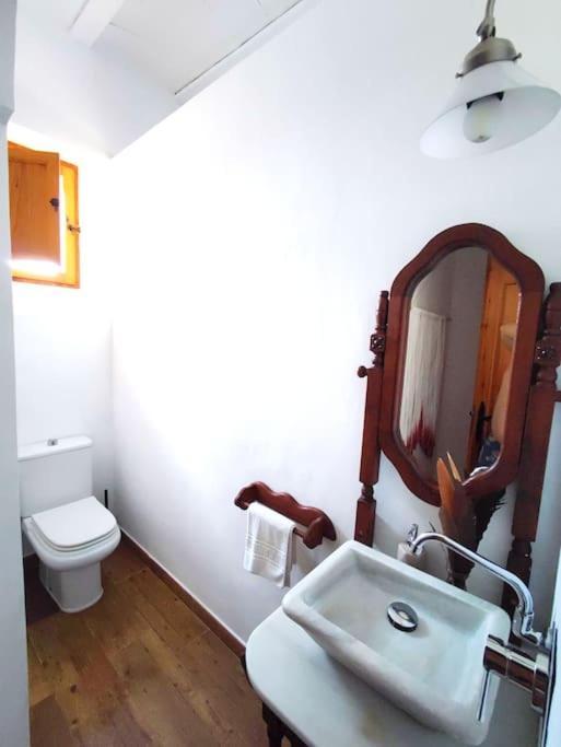 Casa Can Lluc Con Piscina, Jardin Y Vista Al Campo サン・ミゲル・デ・バランサット エクステリア 写真
