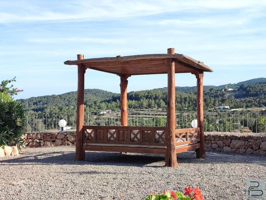 Casa Can Lluc Con Piscina, Jardin Y Vista Al Campo サン・ミゲル・デ・バランサット エクステリア 写真