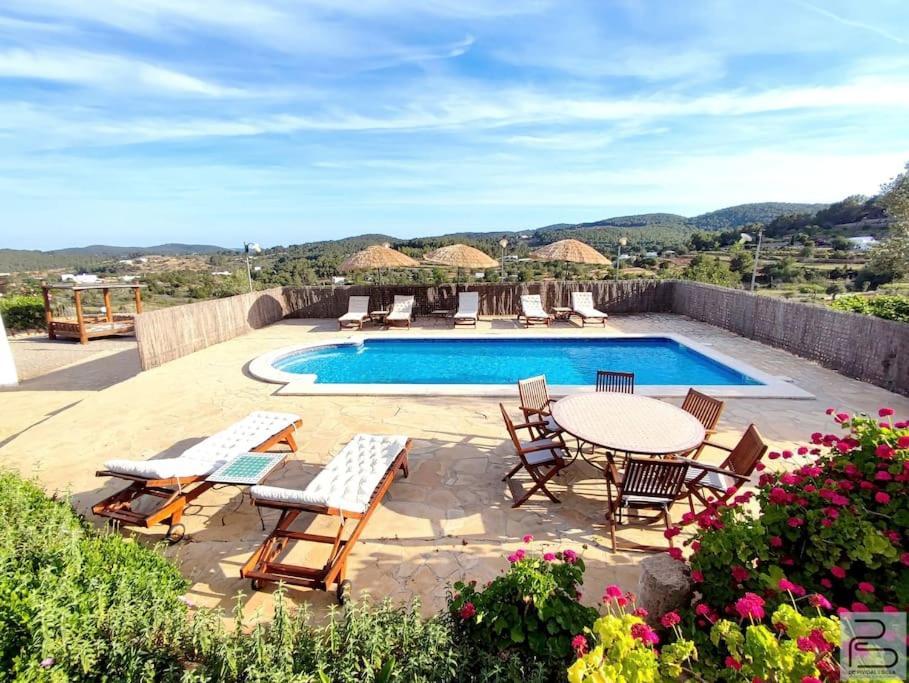 Casa Can Lluc Con Piscina, Jardin Y Vista Al Campo サン・ミゲル・デ・バランサット エクステリア 写真