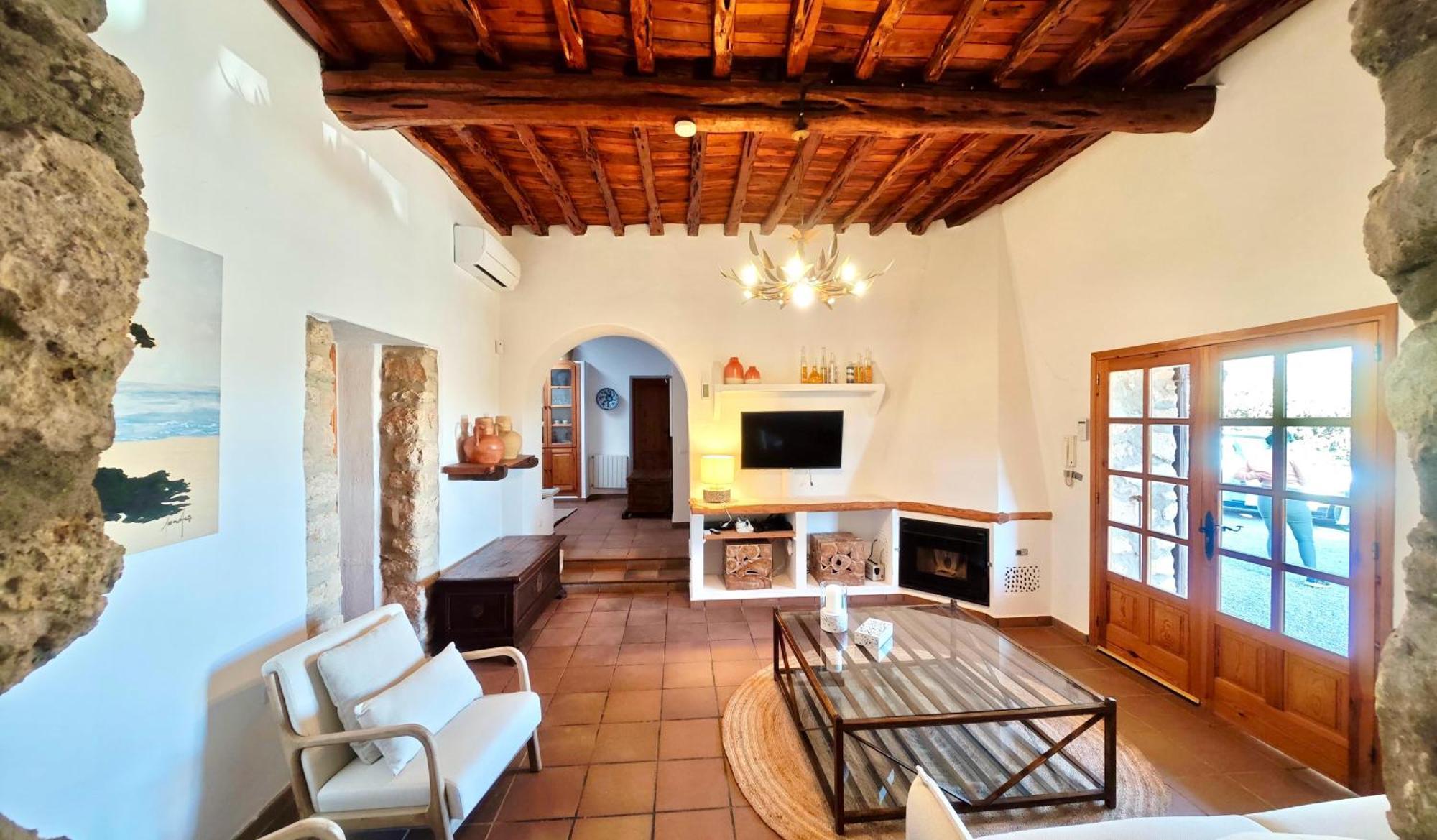 Casa Can Lluc Con Piscina, Jardin Y Vista Al Campo サン・ミゲル・デ・バランサット エクステリア 写真