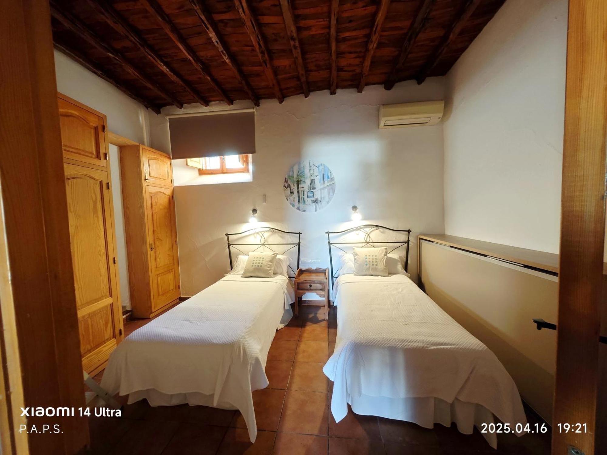 Casa Can Lluc Con Piscina, Jardin Y Vista Al Campo サン・ミゲル・デ・バランサット エクステリア 写真